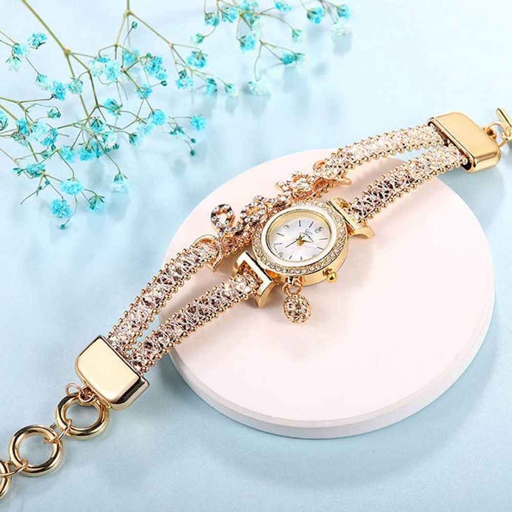 Womans Shiny Diamond Leather Wrist Watch